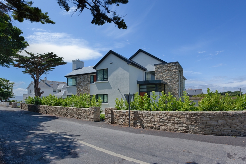 Moylough Concrete House Barna